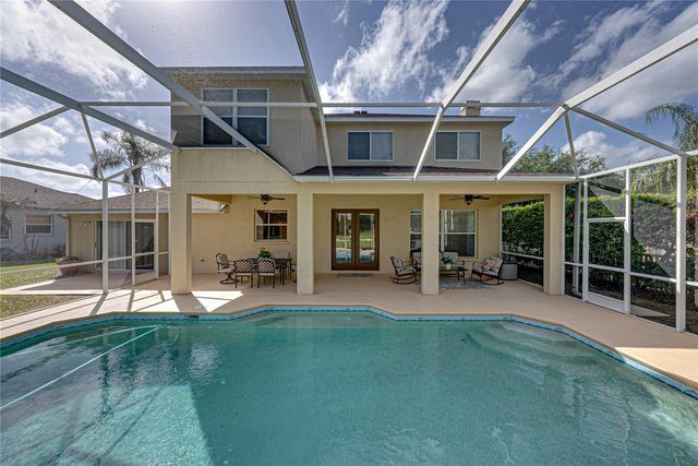 5104 WHISPERING LEAF TRAIL, Valrico, FL 33596