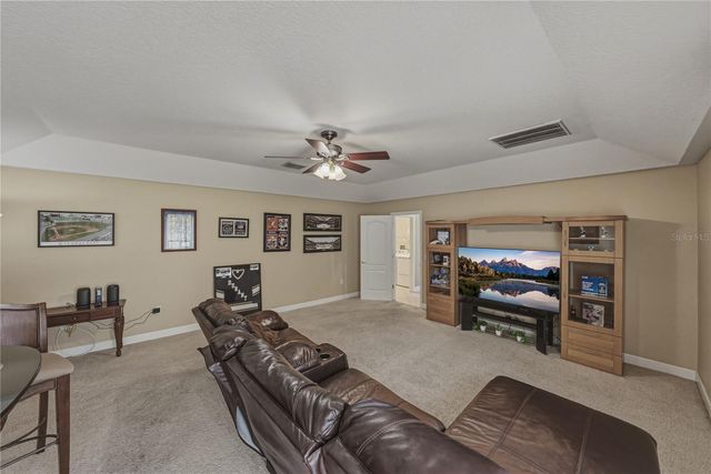 5104 WHISPERING LEAF TRAIL, Valrico, FL 33596