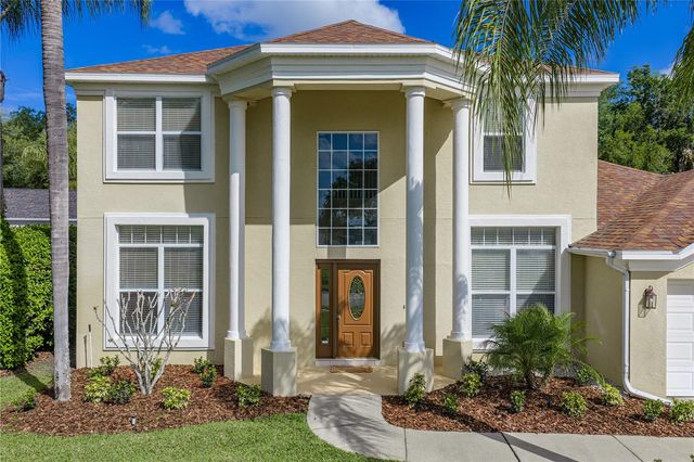 5104 WHISPERING LEAF TRAIL, Valrico, FL 33596