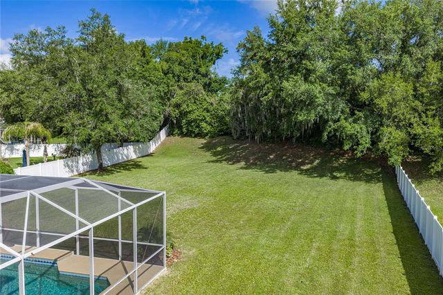 5104 WHISPERING LEAF TRAIL, Valrico, FL 33596