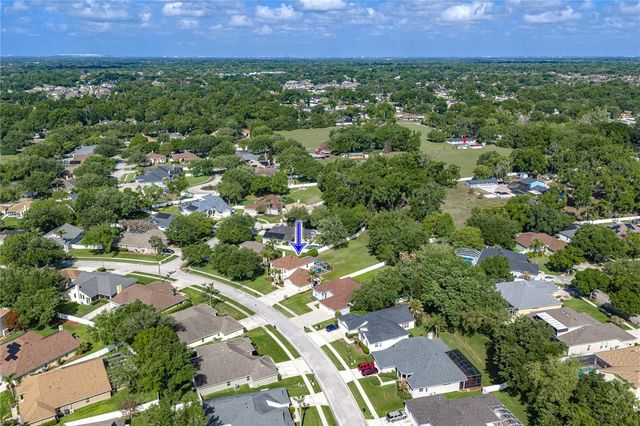 5104 WHISPERING LEAF TRAIL, Valrico, FL 33596