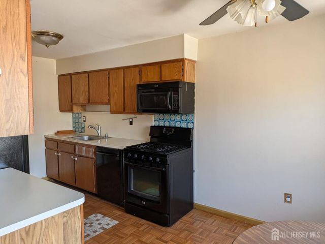 1714 Raspberry Court, Edison, NJ 08817