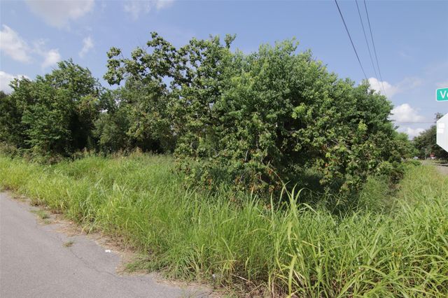 1202 Vera Lou Street, Houston, TX 77051