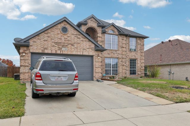 2708 White Rock Drive, Fort Worth, TX 76131
