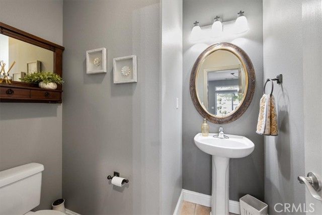 749 Jersey Court, Paso Robles, CA 93446