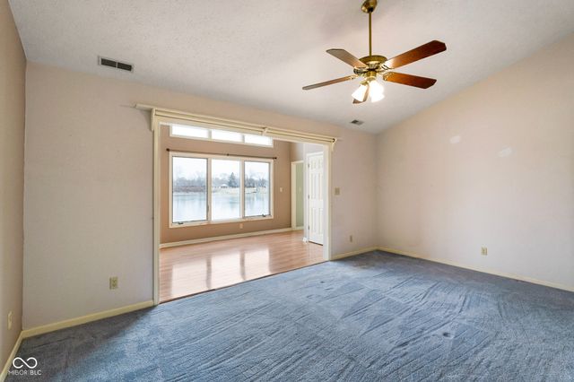 5565 Crystal Bay West Drive, Plainfield, IN 46168