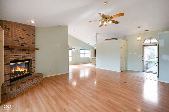 5565 Crystal Bay West Drive, Plainfield, IN 46168