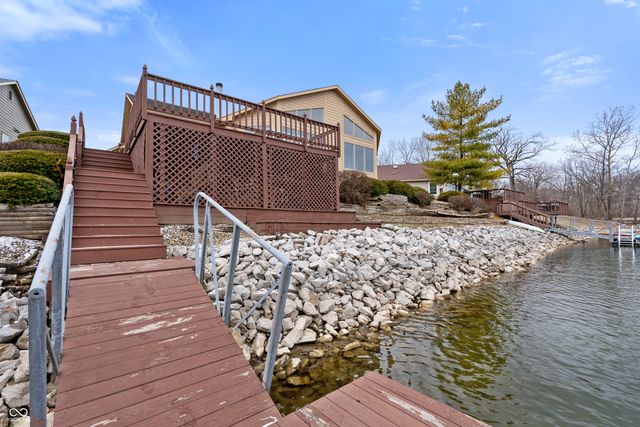 5565 Crystal Bay West Drive, Plainfield, IN 46168