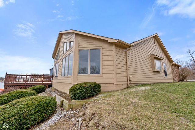 5565 Crystal Bay West Drive, Plainfield, IN 46168