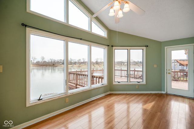 5565 Crystal Bay West Drive, Plainfield, IN 46168