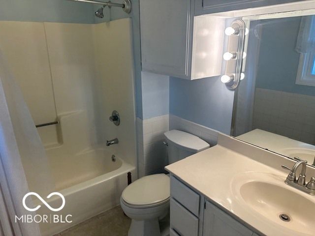 1524 E 83rd Street, Indianapolis, IN 46240