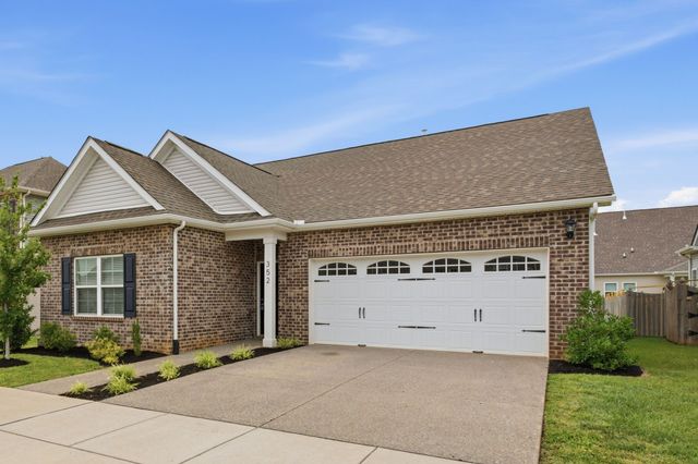352 Telavera Dr, White House, TN 37188