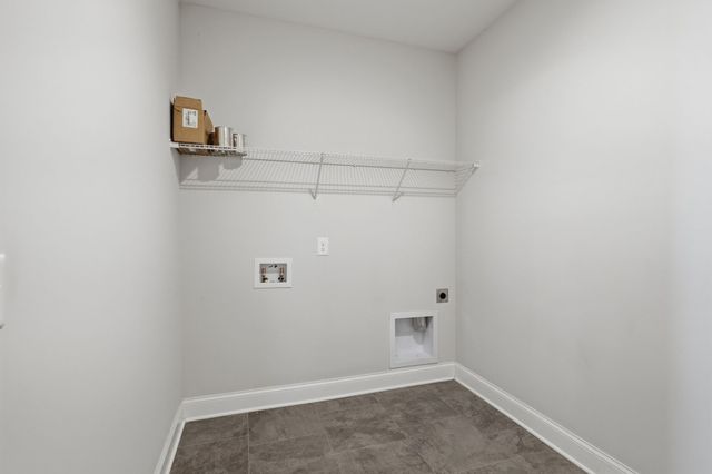 352 Telavera Dr, White House, TN 37188