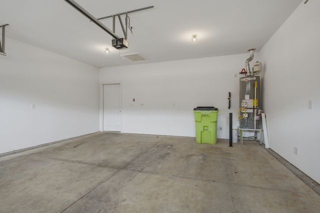 352 Telavera Dr, White House, TN 37188