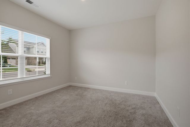 352 Telavera Dr, White House, TN 37188
