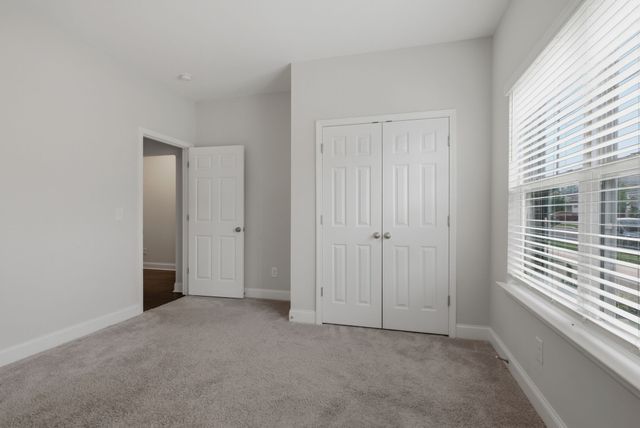 352 Telavera Dr, White House, TN 37188