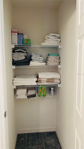 9475 OAKLEAF HAMMOCK PLACE, Seffner, FL 33584