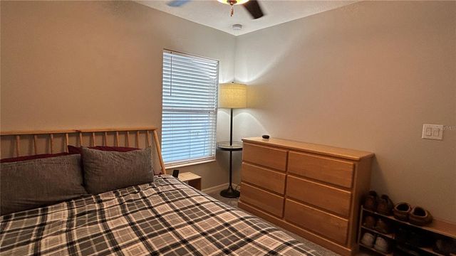 9475 OAKLEAF HAMMOCK PLACE, Seffner, FL 33584