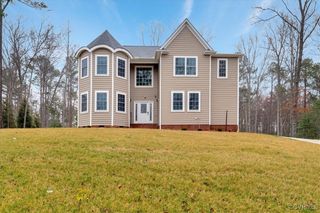 7530 Dunollie Dr, Chesterfield, VA 23838