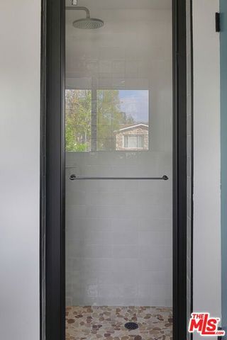 20330 Bryant Street, Winnetka (los Angeles), CA 91306