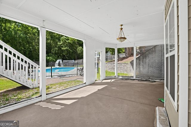 25 Barbara Court, Fayetteville, GA 30215