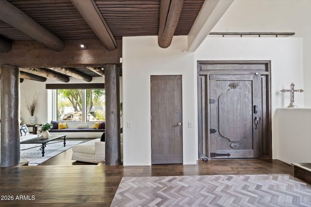 6825 E PINNACLE VISTA Drive, Scottsdale, AZ 85266