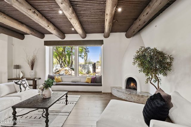 6825 E PINNACLE VISTA Drive, Scottsdale, AZ 85266