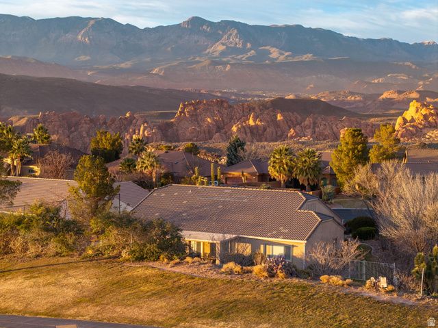 2261 W 1050 N, Hurricane, UT 84737