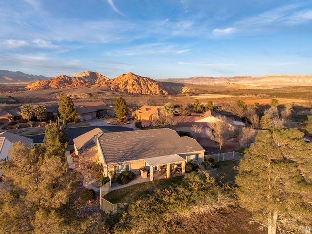 2261 W 1050 N, Hurricane, UT 84737