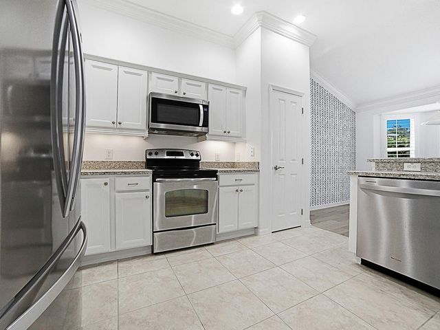 2445 BUTTONWOOD RUN, The Villages, FL 32162