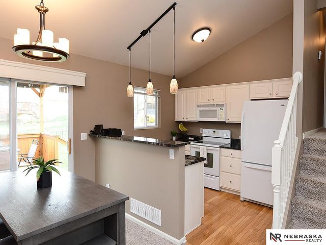 11214 Hanover Street, Omaha, NE 68142