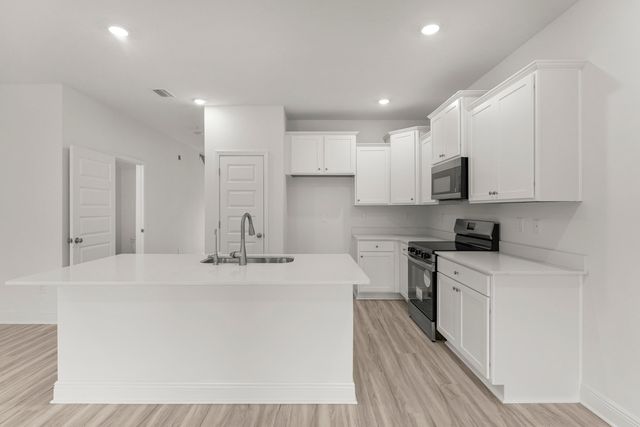 106 Hawk Street, Santa Rosa Beach, FL 32459