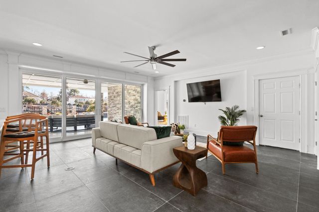 129 Serenity Point Dr., Little River, SC 29566