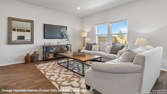 203 Scott Square, San Antonio, TX 78245