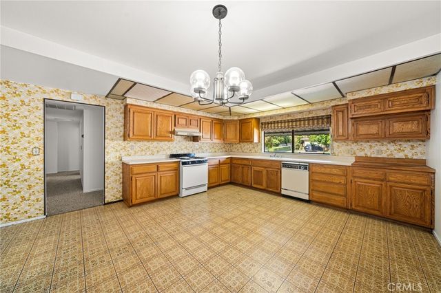 310 S Ash Street, Redlands, CA 92373