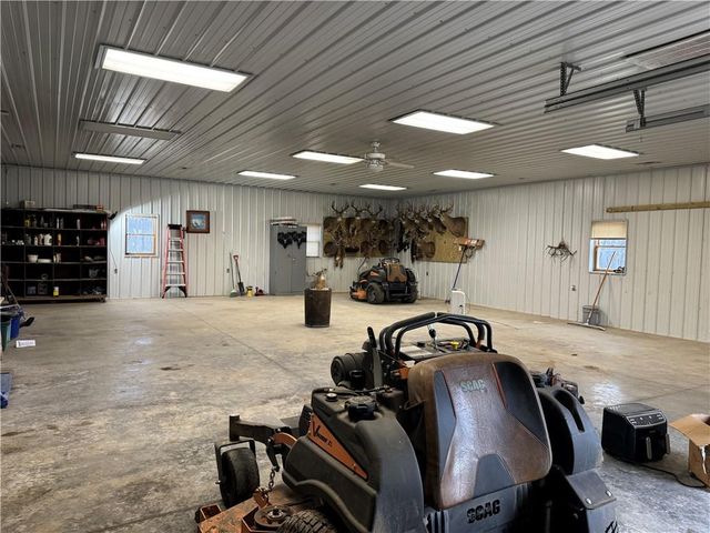 19251 Bolling Road, Lawson, MO 64062