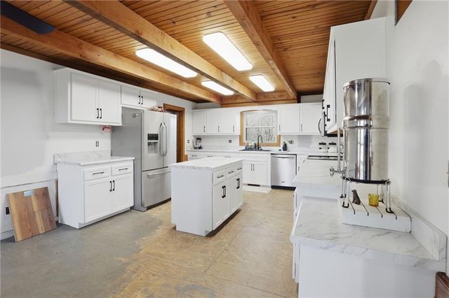 19251 Bolling Road, Lawson, MO 64062