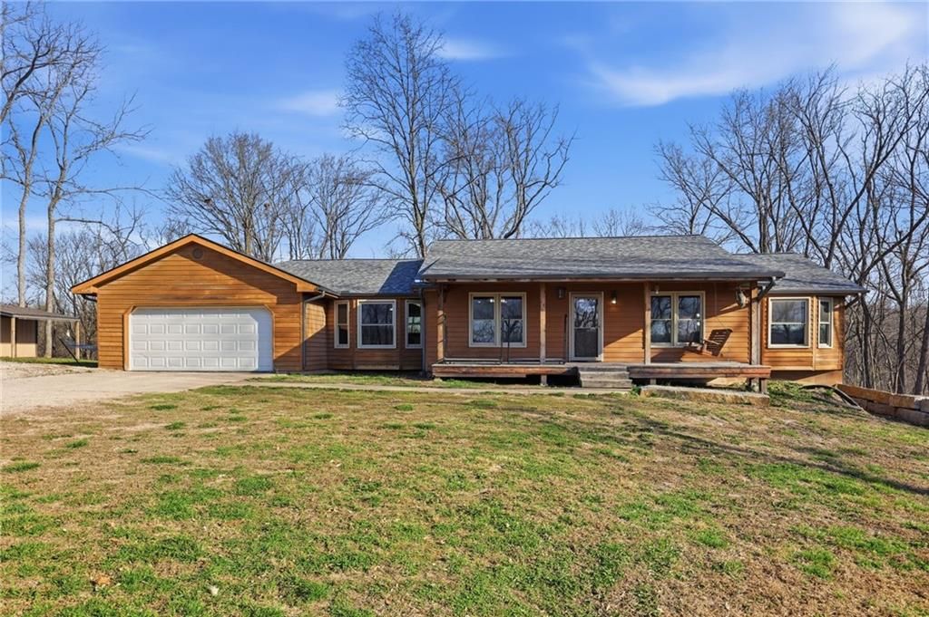 19251 Bolling Road, Lawson, MO 64062