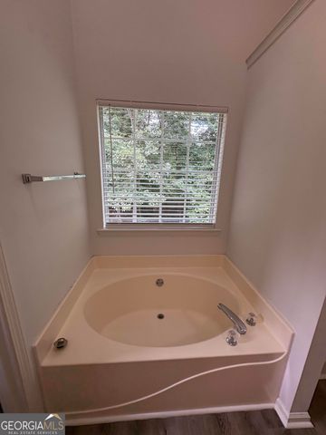 229 Pebble Creek Drive, Mcdonough, GA 30253