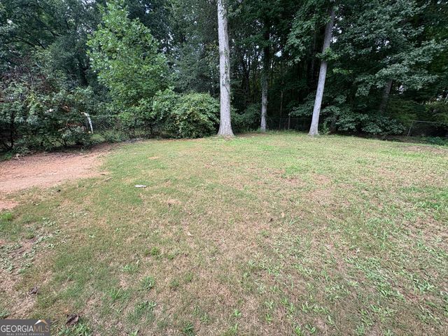 229 Pebble Creek Drive, Mcdonough, GA 30253