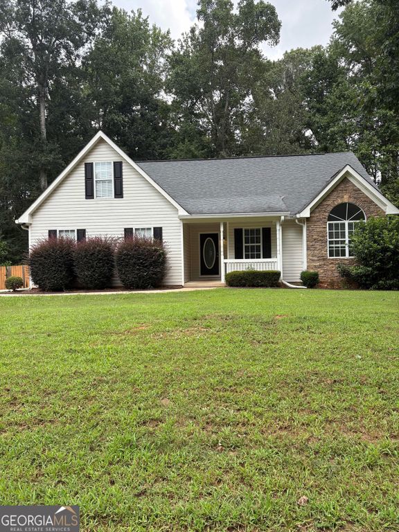 229 Pebble Creek Drive, Mcdonough, GA 30253