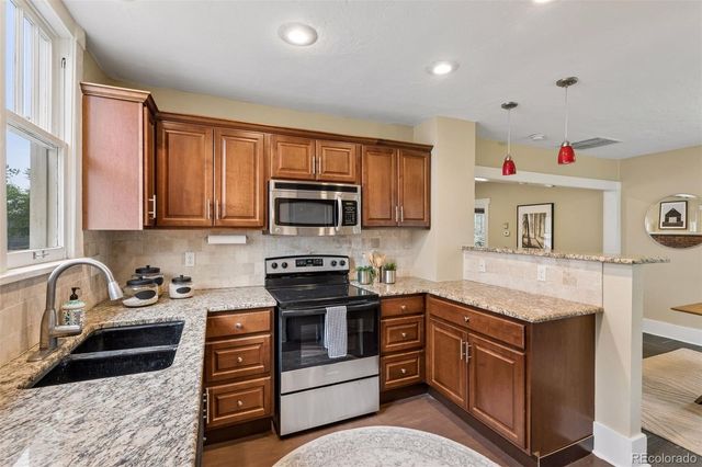 3216 S Grant Street, Englewood, CO 80113