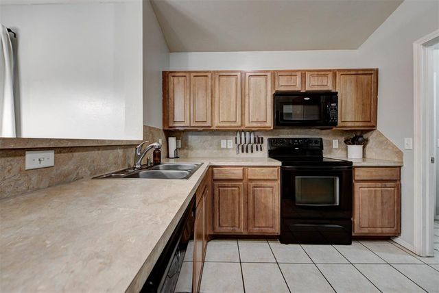 724 Grickle Drive, Norman, OK 73069