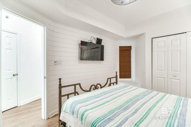 433 W Beach Boulevard 804, Gulf Shores, AL 36542