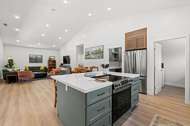 5524 Bucks Bar Cir, Placerville, CA 95667
