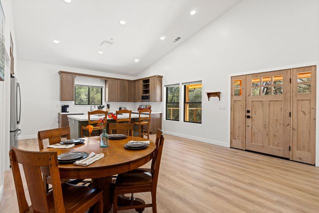 5524 Bucks Bar Cir, Placerville, CA 95667