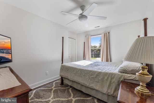 11 LAUREL RIDGE RD, Ocean View, NJ 08230