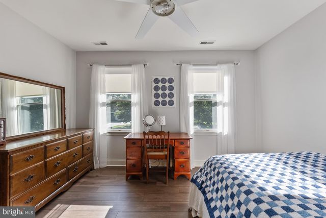 11 LAUREL RIDGE RD, Ocean View, NJ 08230