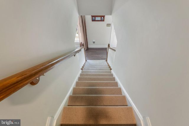 11 LAUREL RIDGE RD, Ocean View, NJ 08230