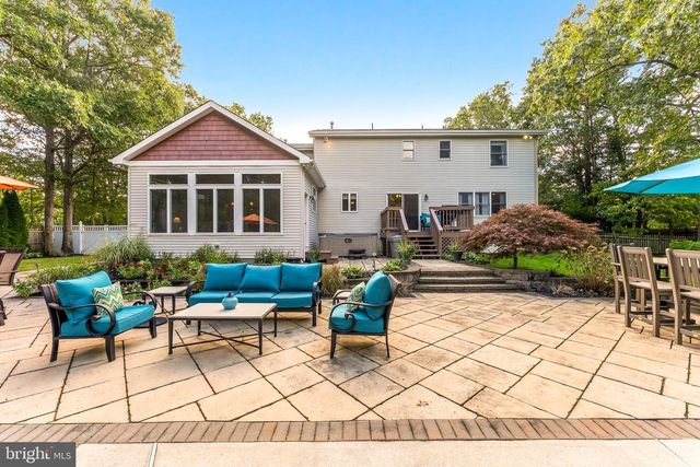 11 LAUREL RIDGE RD, Ocean View, NJ 08230